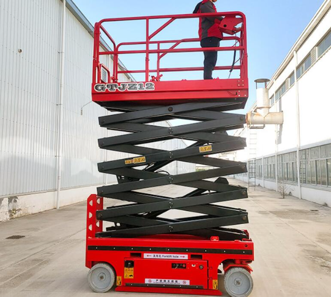 佛山自行走移动式升降机